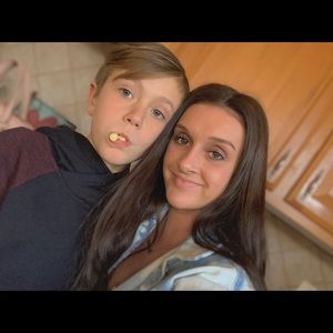 Meet your Posher, Mandy